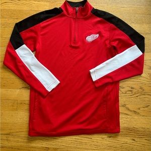 NHL Detroit Red Wings Quarter  Zip Sweatshirt Size Small With Side Pockets.